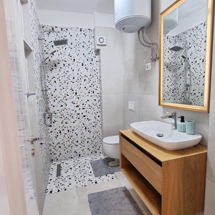Hana Seaview Apartment โกเลม ภายนอก รูปภาพ